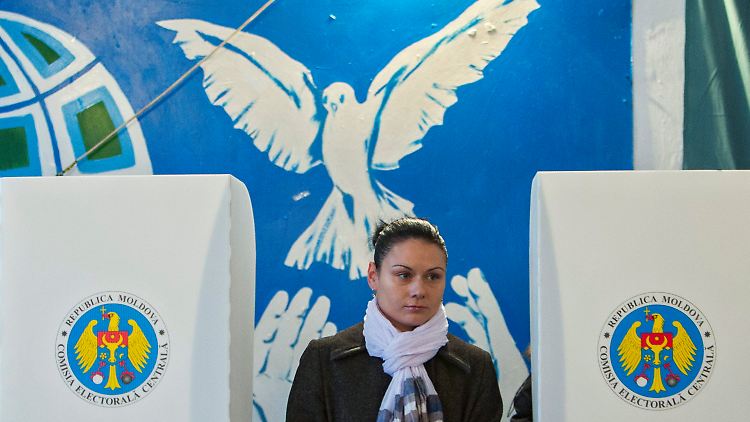 Die Wahlbeteiligung lag bei geringen 56 Prozent.
