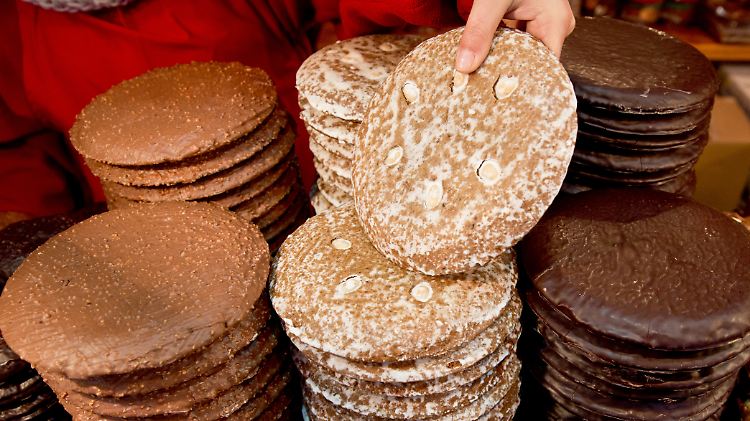 Rohstoffpreise, Billig-Konkurrenz, sinkende Nachfrage: Das Geschäft mit Weihnachtsleckereien ist kein Selbstläufer mehr.
