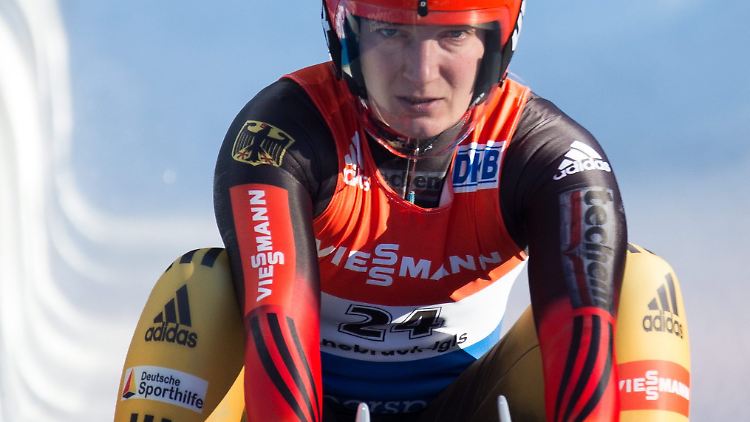 Tatjana Hüfner hatte sich nach Olympia öffentlich über eine Ungleichbehandlung im deutschen Rodelteam beschwert - und wurde dafür jetzt von Georg Hackl abgestraft.