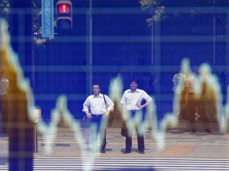 Bereit für negative Überraschungen: Auch die Anleger in Asien warten auf den Monatsbericht zur Lage im US-Arbeitsmarkt.