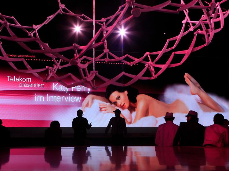 Die Werbekampagne mit Popstar Katy Perry gibt es selbst für IFA-Besucher nur in 2D: Mit Unterstützung der Telekom können sich Fans um einen Auftritt in einem Musikvideo bewerben.