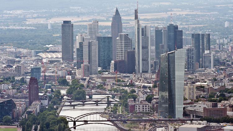 Ab Januar für sich selbst verantwortlich: Den Frankfurter Großbanken steht ein hartes Jahr bevor.