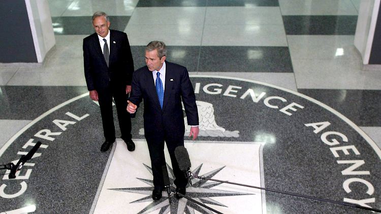 Die Folterungen politischer Häftlinge durch den US-Geheimdienst CIA fanden während der Amtszeit George W. Bushs statt.