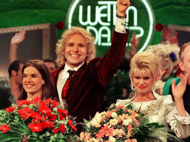 Gottschalk moderierte die Sendung von 1987 bis 2011. Diese Aufnahme enstand 1999 als Kati Witt und Ivana Trump zu Gast waren.