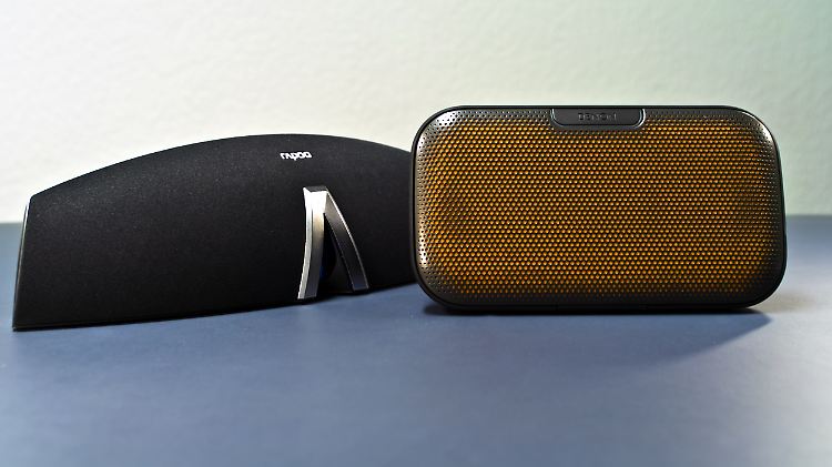 Der Rapoo A800 und der Denon Envaya.