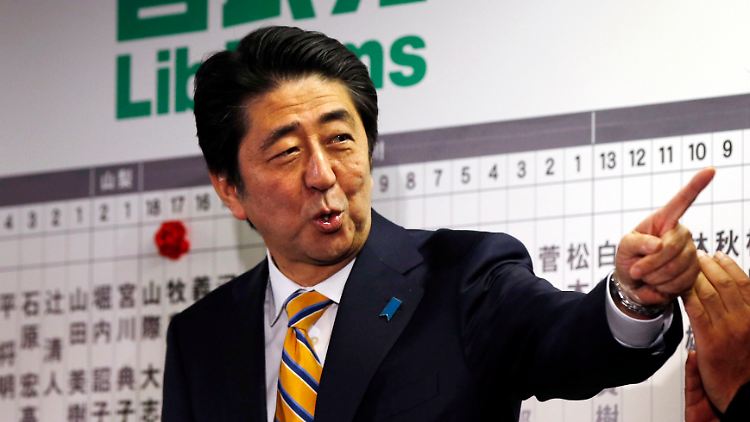 Shinzo Abe wird mit mehr Macht ausgestattet denn je.