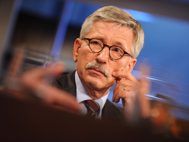 Thilo Sarrazin hat sich nicht nur zu Migranten geäußert - sondern auch zu deren Genen.