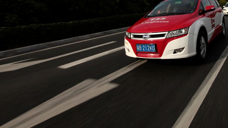BYD stellt in China etwa den E6 her, der dort unter anderem als Taxi genutzt wird