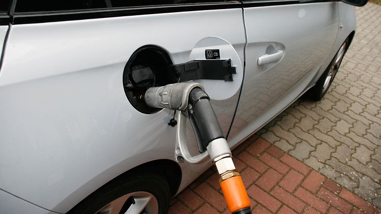 Die Handhabung des LPG-Tankventils benötigt einen Adapter und ist kinderleicht.