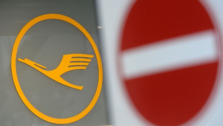 Die Lufthansa selbst hatte eine Schlichtung zum Tarifstreit um die Übergangsversorgung der Piloten vorgeschlagen.