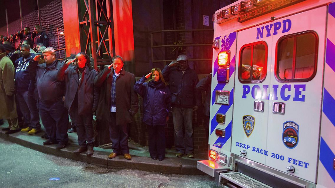 2014-12-21T044507Z_1826506063_GM1EACL0Y3U01_RTRMADP_3_USA-NEWYORK-POLICE.JPG9081332693769440058.jpg