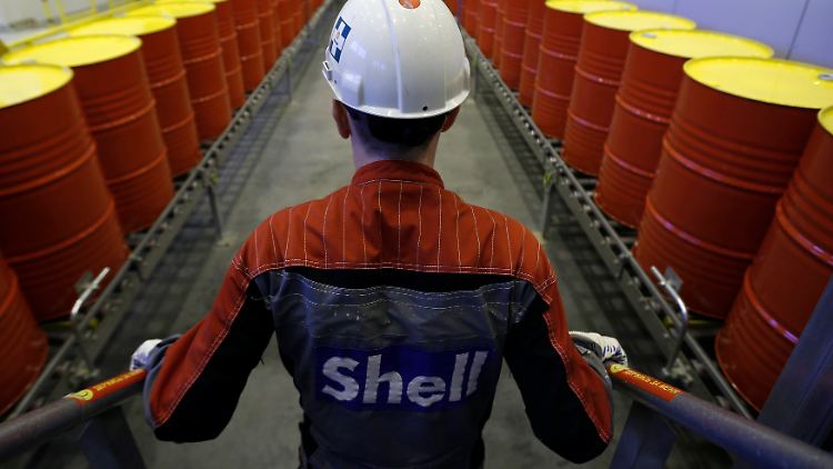 Ein Fass der US-Referenzsorte WTI kostet weniger als 60 Dollar.