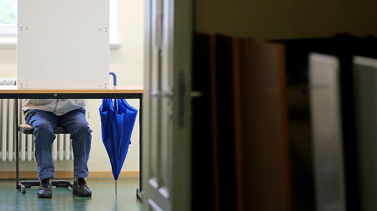 Um zu wählen, müssen Bürger derzeit in festgelegte Wahllokale kommen. Das könnte bald einfacher werden.