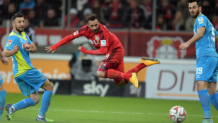 Leverkusens Karim Bellarabi war einer der Überflieger in der Bundesliga-Hinrunde.