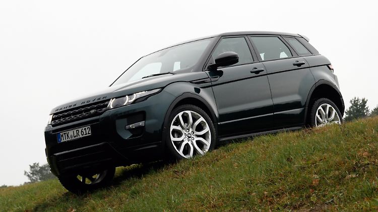 Mit etwas gößerer Bodenfreiheit ginge der Evoque noch souveräner durchs Gelände.