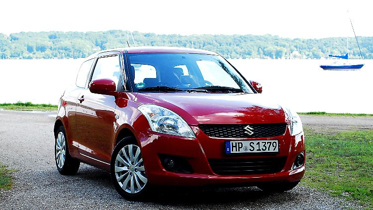 Suzuki bringt den Swift als neues Modell auf den Markt. Er soll preisbewusste Kunden locken, die aber dennoch ein schickes Autos suchen. 