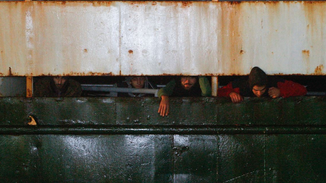 2015-01-02T233048Z_2061223303_GM1EB130KSL01_RTRMADP_3_ITALY-MIGRANT-SHIP.JPG3408870030622796854.jpg