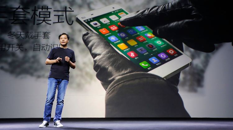 Firmen-Gründer Lei Jun bei einer Produktpräsentation.