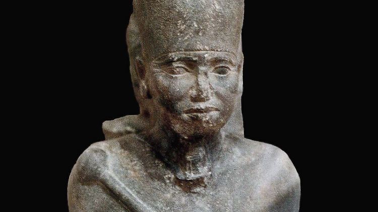 Hier im Bild: Pharao Neferefre. Nun kennt man auch den Namen seiner Frau.