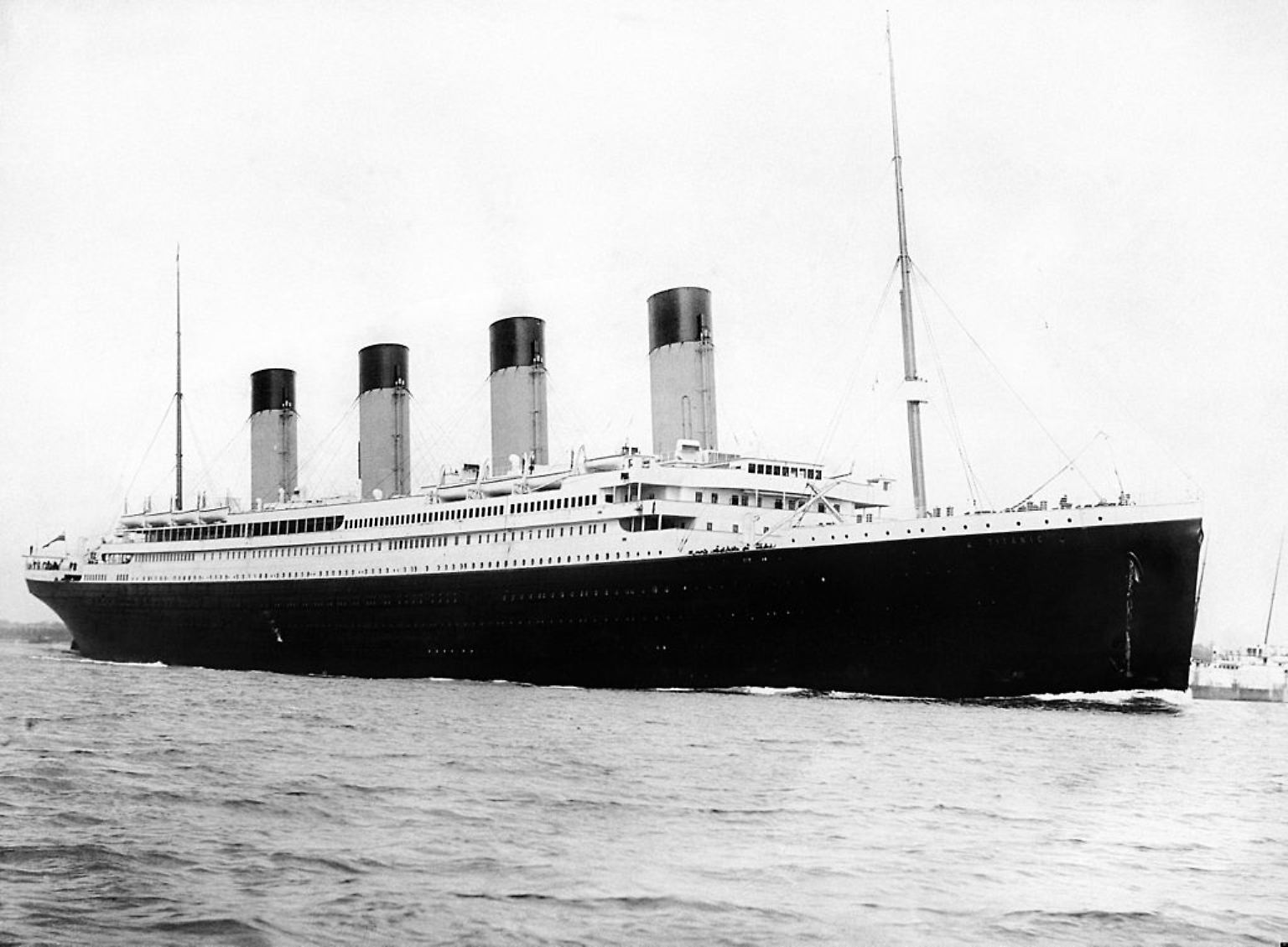 Es ist der 10. April 1912, als die Titanic ihre Jungfernfahrt von Southampton nach New York beginnt. 