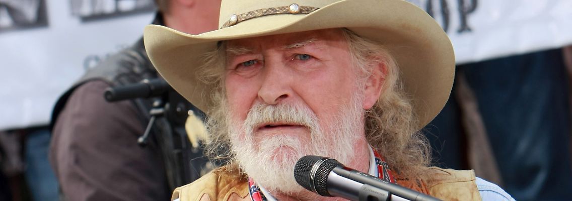 Günter "Cisco" Berndt spielte von 1973 bis 2013 bei Truck Stop.