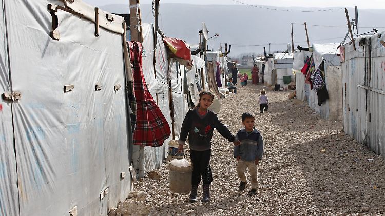 23 Prozent der Flüchtlinge weltweit waren zur Jahresmitte 2014 Syrer. Mehr als drei Millionen von ihnen sind in angrenzende Länder wie den Libanon geflohen.