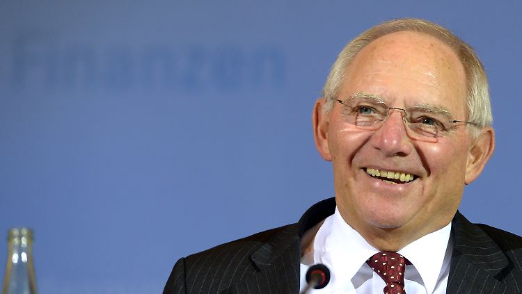 Bundesfinanzminister Wolfgang Schäuble freut sich. Er schuldet in großem Stil von kurzlaufenden Anleihen in langjährige um.