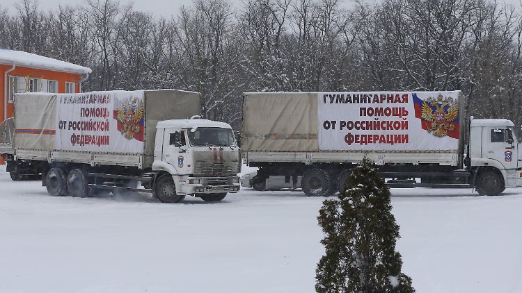 Der elfte Konvoi (hier auf russischem Territorium) hat inzwischen laut Moskau die Ukraine erreicht.