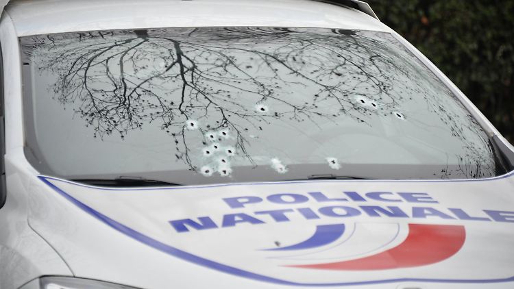 Spuren eines Terrorakts: Die Täter von Paris missbrauchen den Islam für fanatische Ziele.