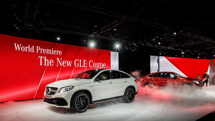 Auf dem Neujahrsempfang in Detroit präsentierte Mercedes den GLE.