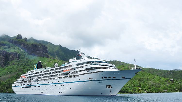 Die "Amadea" wird neue Heimat der "Traumschiff"-Crew.