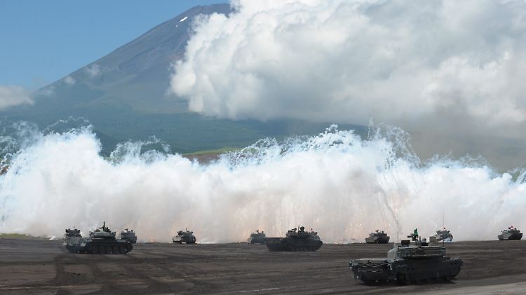 Japan stärkt seine Streitkräfte.