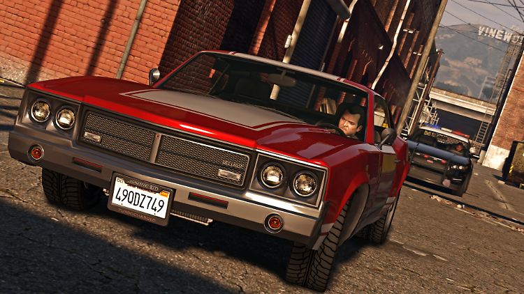 Dicke Autos und Knarren sind die nützlichsten Gegenstände in "Grand Theft Auto V".