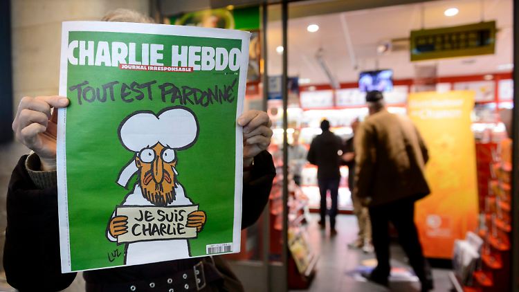 Die aktuelle Ausgabe von Charlie Hebdo wird auf Ebay zu absurden Preisen gehandelt.