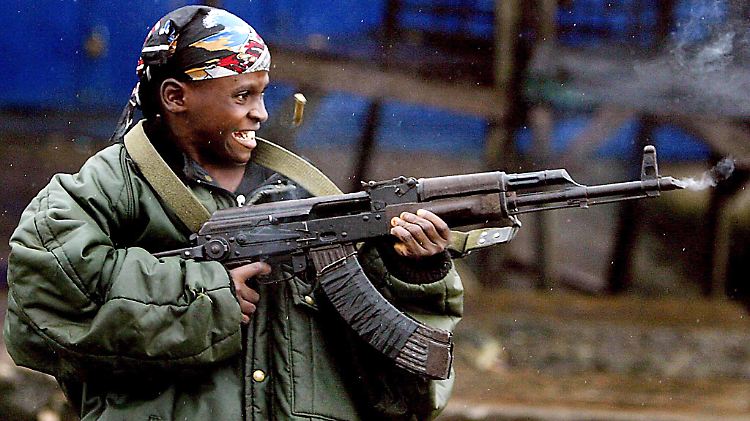 Kindersoldat in Liberia.