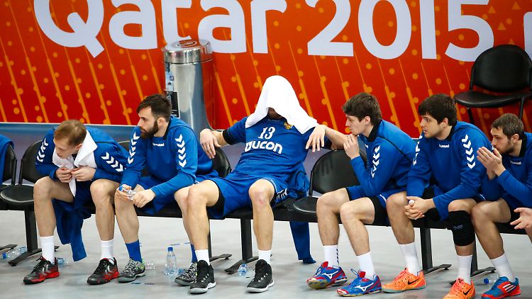 Nach der knappen Niederlage mit nur einem Treffer Unterschied waren die russischen Spieler enttäuscht.