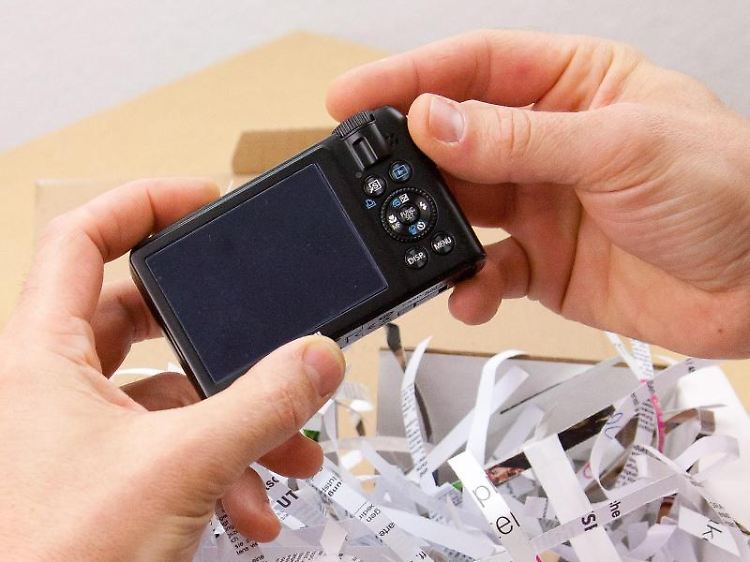 Mit B-Ware kann man ein Schnäppchen machen. Allerdings können die Geräte kleine Schönheitsfehler haben.