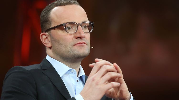 Jens Spahn ist Mitglied des CDU-Präsidiums. In der Talkshow sagte er: "Pauschale Beschimpfungen tausender Bürger bringen nichts."