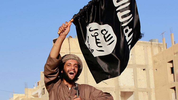 Japan unterstützt die Gegner des Islamische Staates und muss dafür möglicherweise einen hohen Preis zahlen.