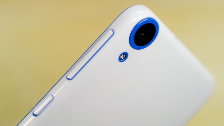 Das Desire 820 hat eine 13-Megapixel-Kamera.