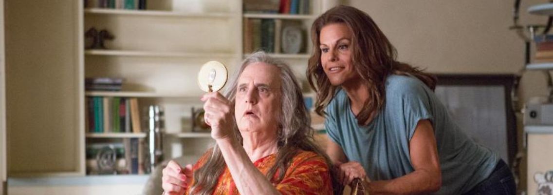 «Transparent» ist nur eine von etlichen Serienproduktionen von Amazon. Nun wagt sich Amazon auch an Kinofilme. Foto: Beth Dubber/Amazon.com Inc