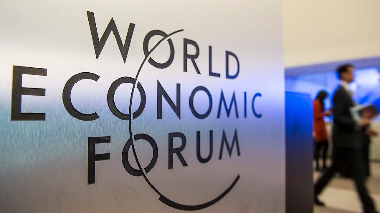 In Davos beginnt das 45. Weltwirtschaftsforum, zu dem mehr als 2500 Spitzenvertreter aus Politik und Wirtschaft erwartet werden.