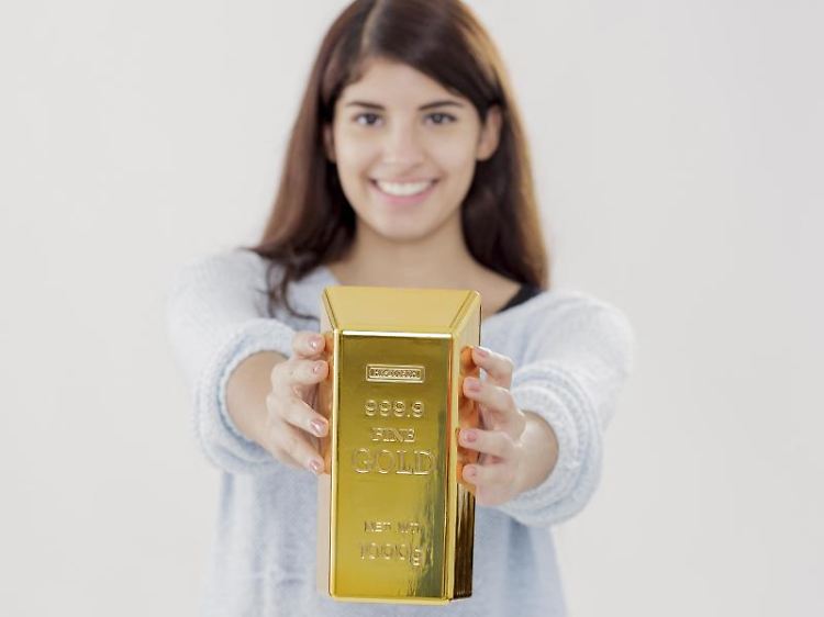Ein Investment in Gold ist riskanter, als viele denken. Sinkt der Preis, müssen Anleger unter Umständen einen Verlust hinnehmen.