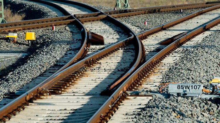 Stundenlang gab es nur eingeschränkten Zugverkehr zwischen Leipzig und dem Osten Sachsens.