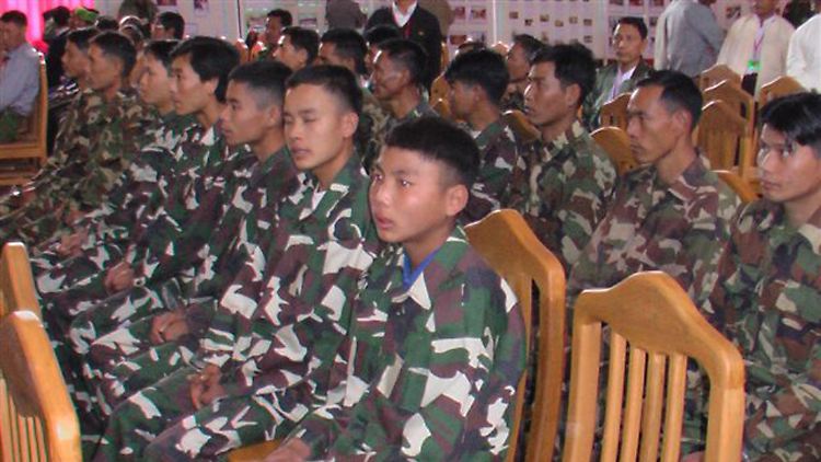Die Rekrutierund und der Einsatz von Kindersoldaten soll in Myanmar beendet werden.
