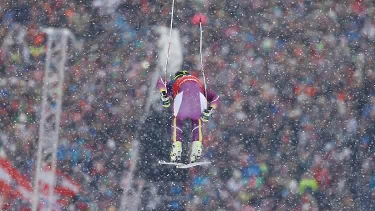 König von Kitzbühel: Kjetil Jansrud auf dem Weg zum Abfahrtssieg auf der "Streif".