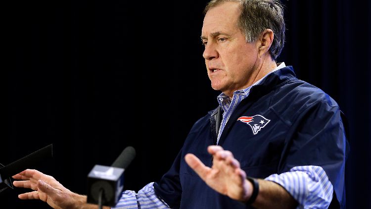 Patriots-Coach Bill Belichick hat eine ganz eigene Erklärung für die zu schwach aufgepumpten Bälle.