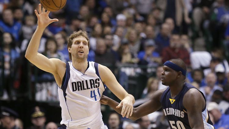 Indisponiert: Dirk Nowitzki und die Dallas Mavericks.