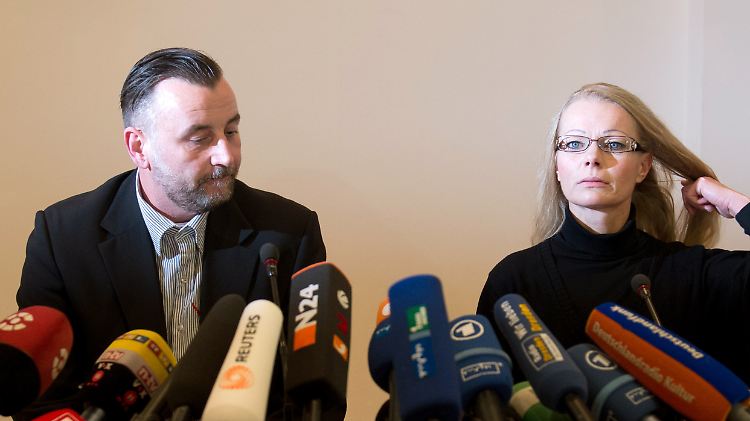 Weder Lutz Bachmann noch Kathrin Oertel werden Pegida in Zukunft anführen.