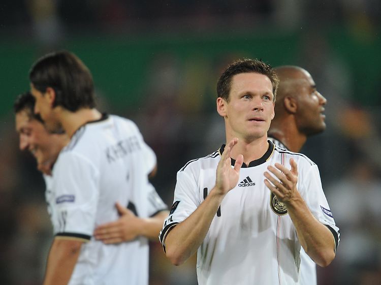 Sascha Riether (im Vordergrund) stand überraschend in der Startelf.